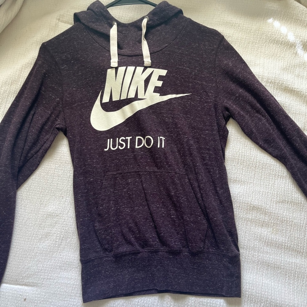 Burgundy Nike Sweatshirt
